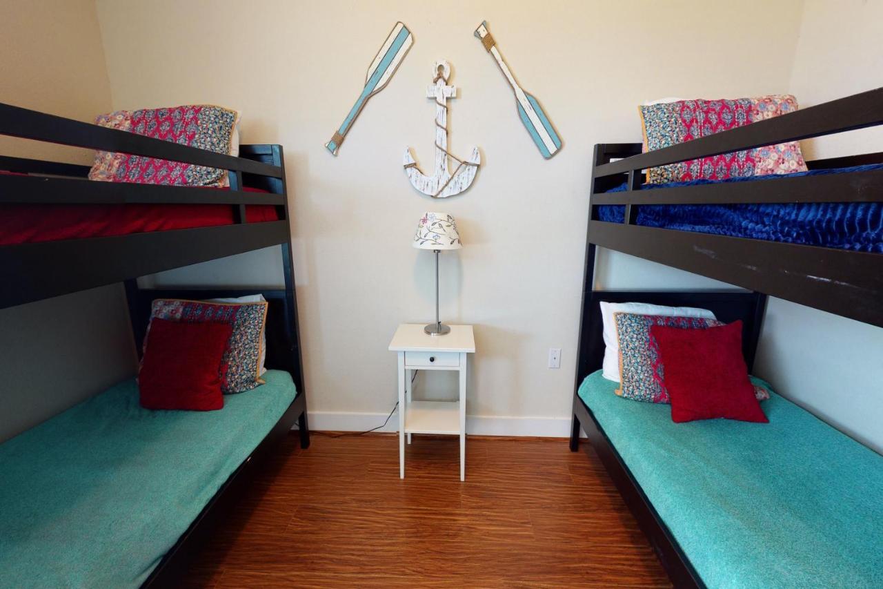 Ocean Breeze Apartment Galveston Ngoại thất bức ảnh
